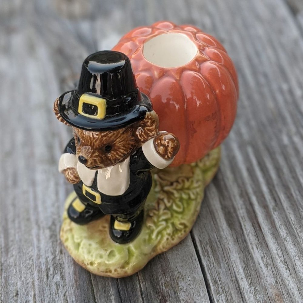 Otagiri Thanksgiving Bear and Pumpkin Candle Holder - Picture 6 of 9